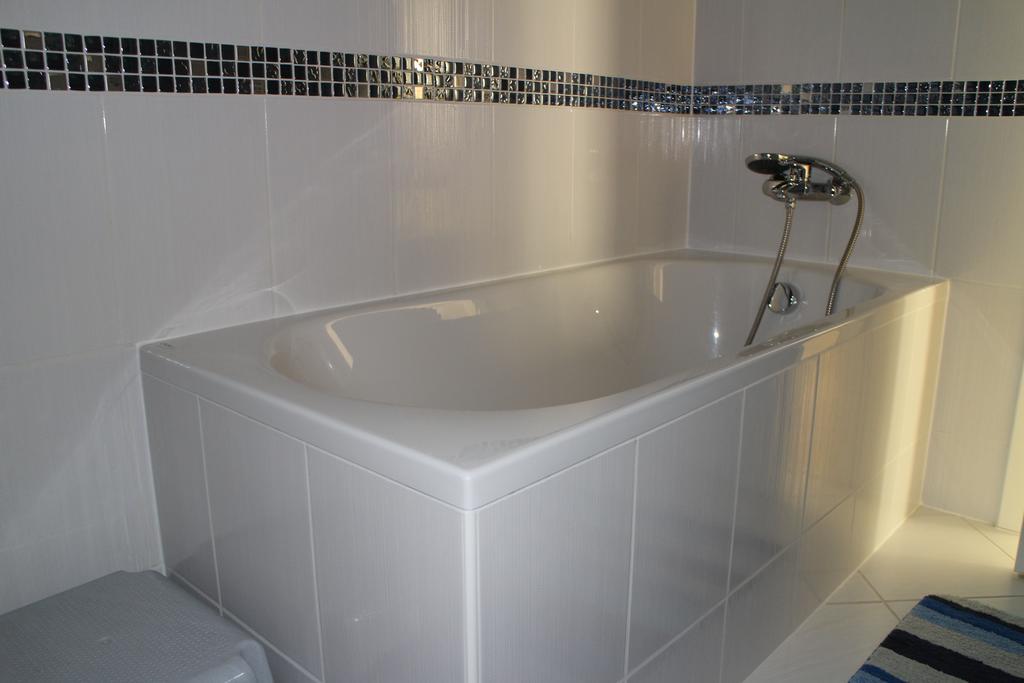 Bamboo Wellness Apartment Siófok Cameră foto