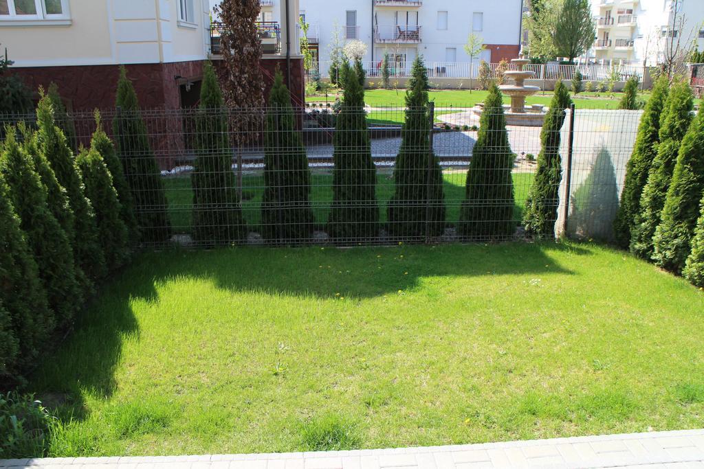 Bamboo Wellness Apartment Siófok Exterior foto