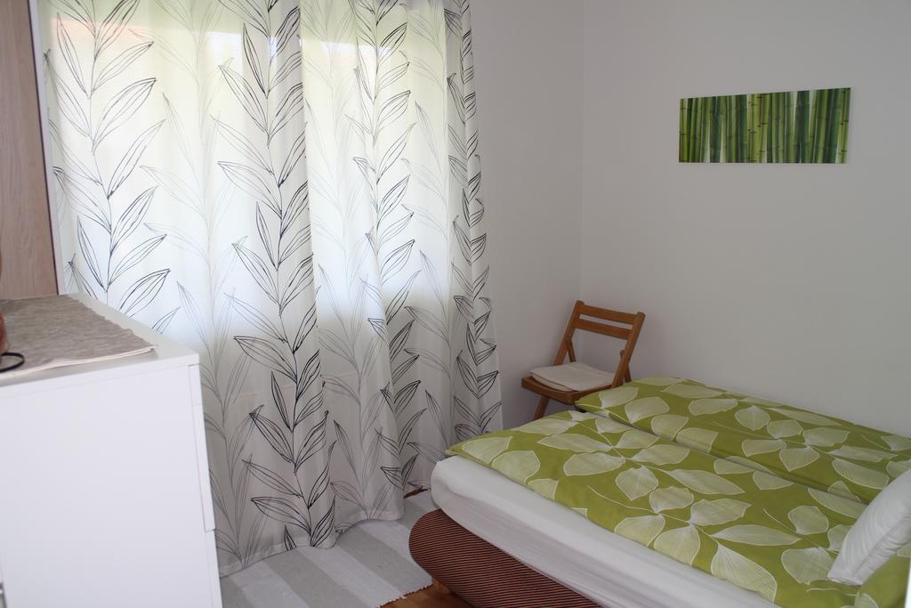 Bamboo Wellness Apartment Siófok Exterior foto