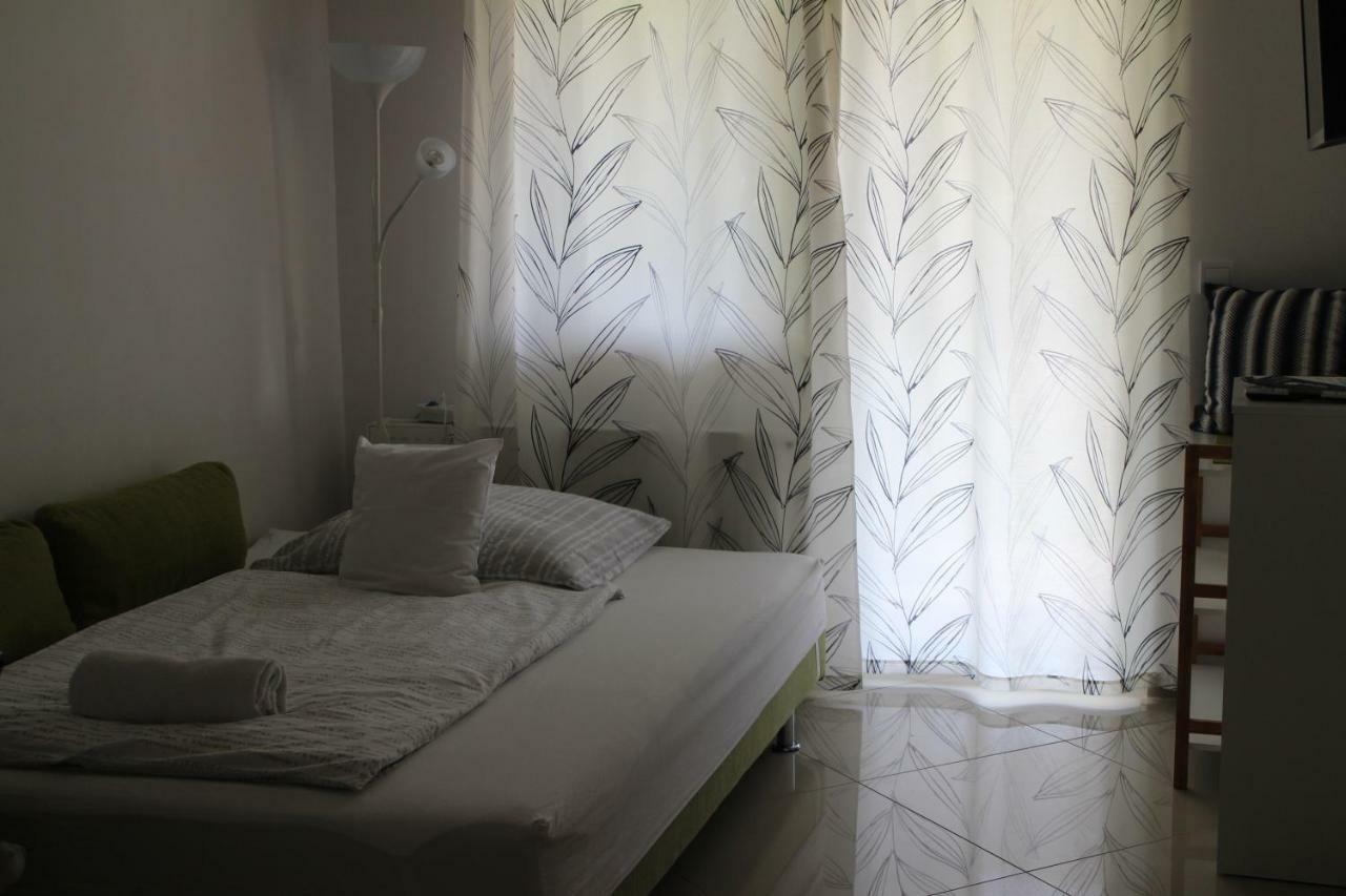 Bamboo Wellness Apartment Siófok Exterior foto